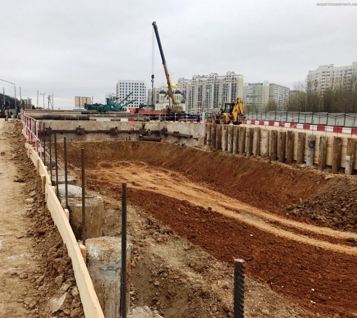 Готовы ограждающие конструкции котлована станции «Пыхтино» Калининско-Солнцевской линии метро