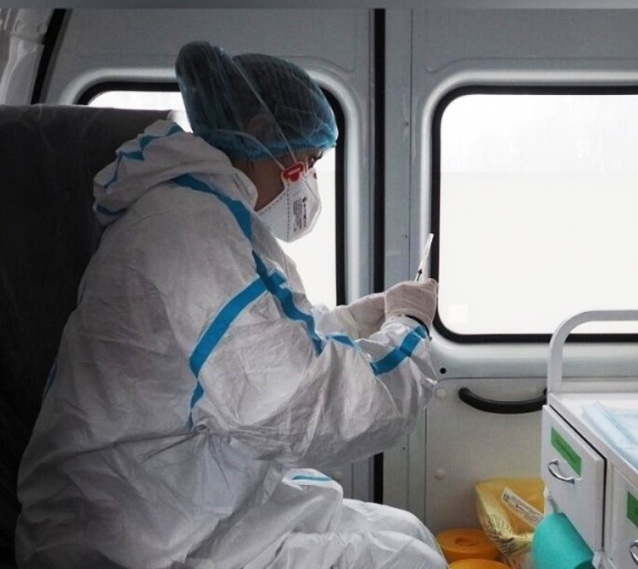 Выездные бригады вакцинации от коронавируса в «новой Москве» будут работать в майские праздники